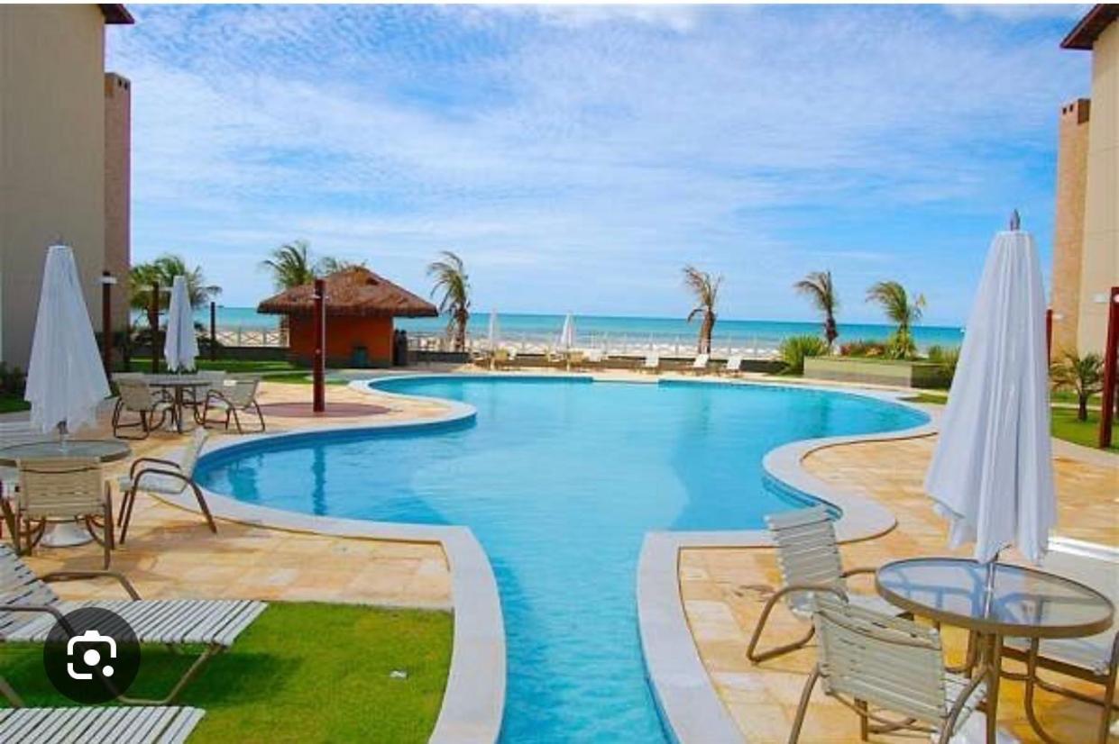 Apartamento Vista Total Do Mar Uma Cobertura A 400M Do Beach Park No Porto Das Dunas Aquiraz Condominio Terramaris Piscina Ampla Parque Infantil Sauna Estacionamento Privado Екстер'єр фото